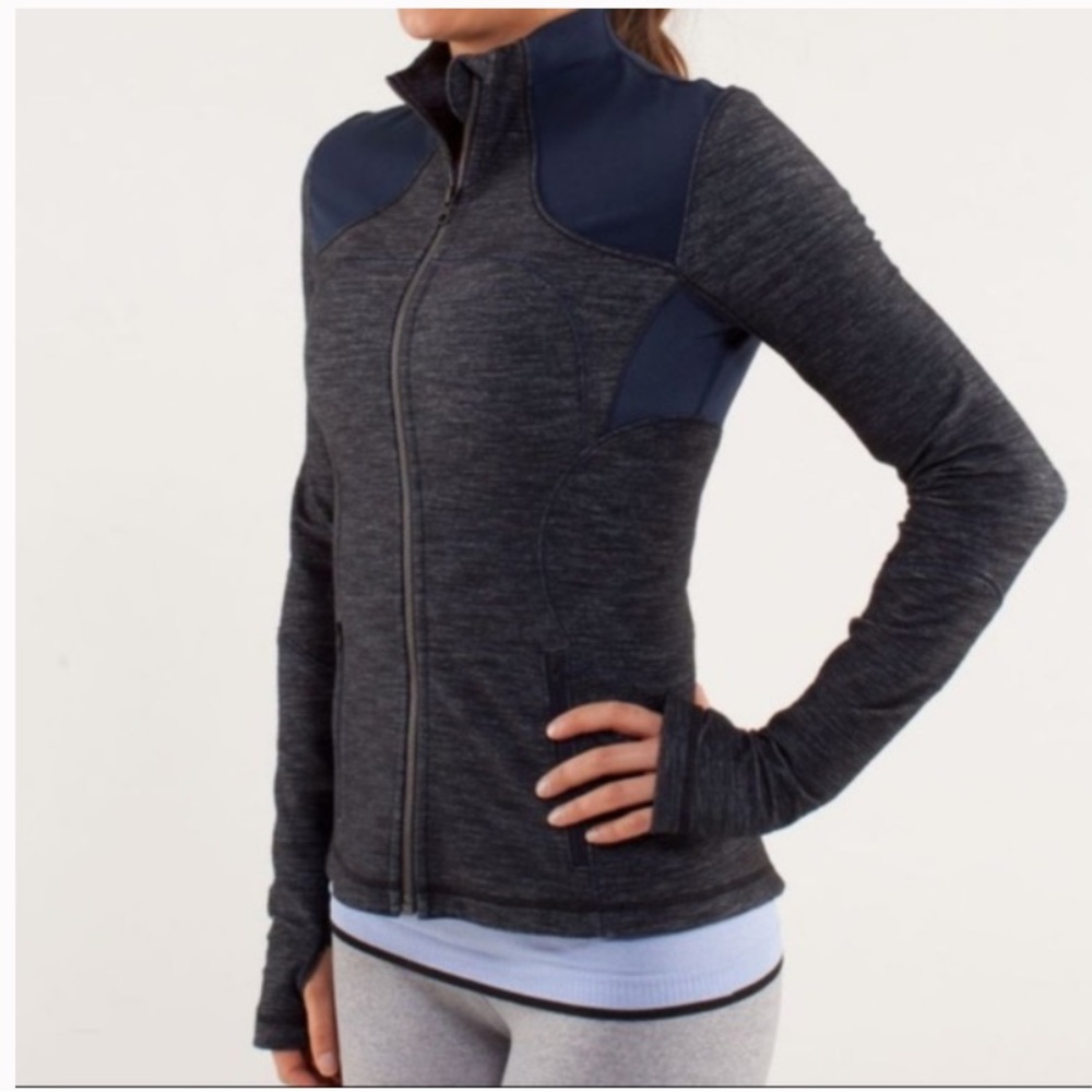Lululemon Define Forme Zip Up Size 4 - image 1